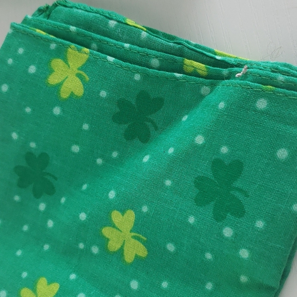 2 St Patrick's Day theme bandana 20"x20" set of two - Picture 8 of 9